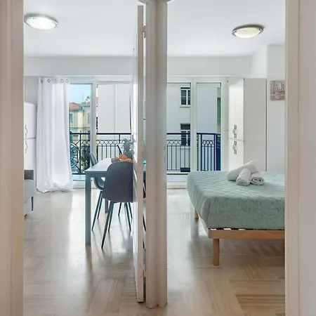 Eden Palace 3 - Happy *