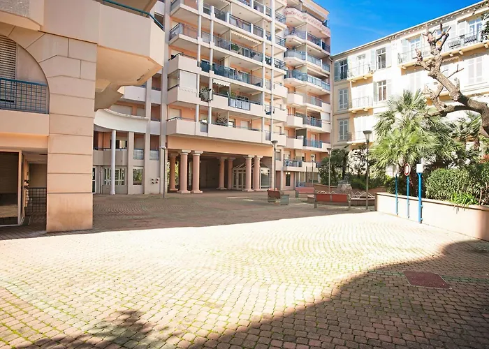 Eden Palace 3 - Happy Apartment